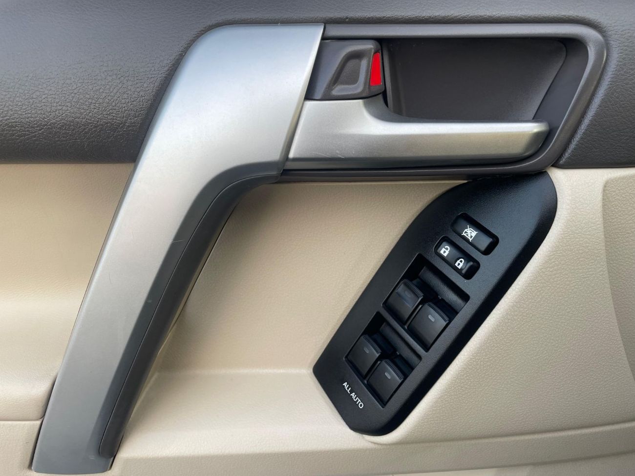 تويوتا برادو VXR 4.0L 4WD