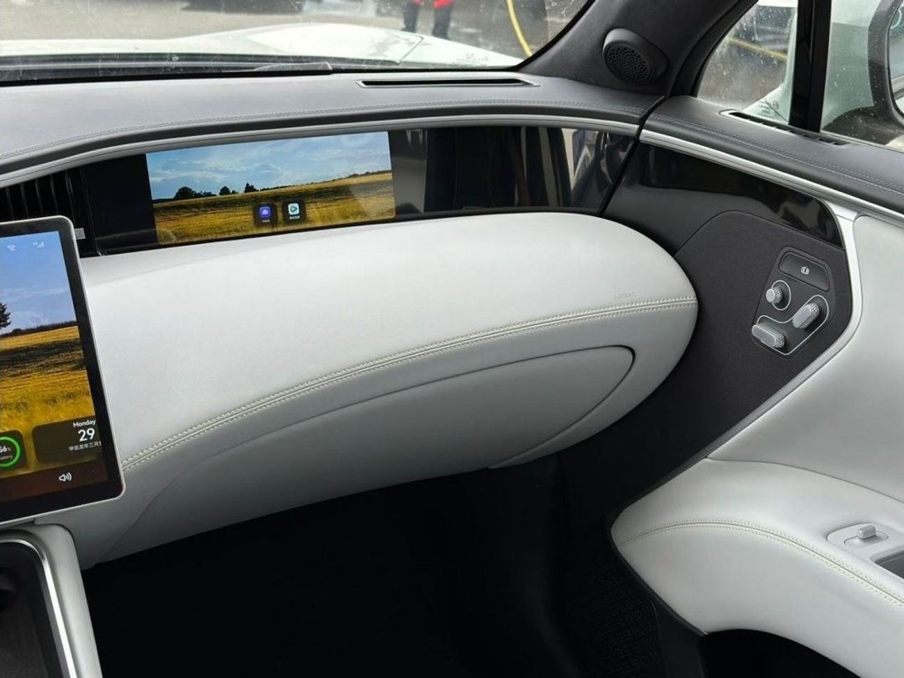 أفاتر 11 AVATAR E11 LONG RANGE 4 SEATER 2023