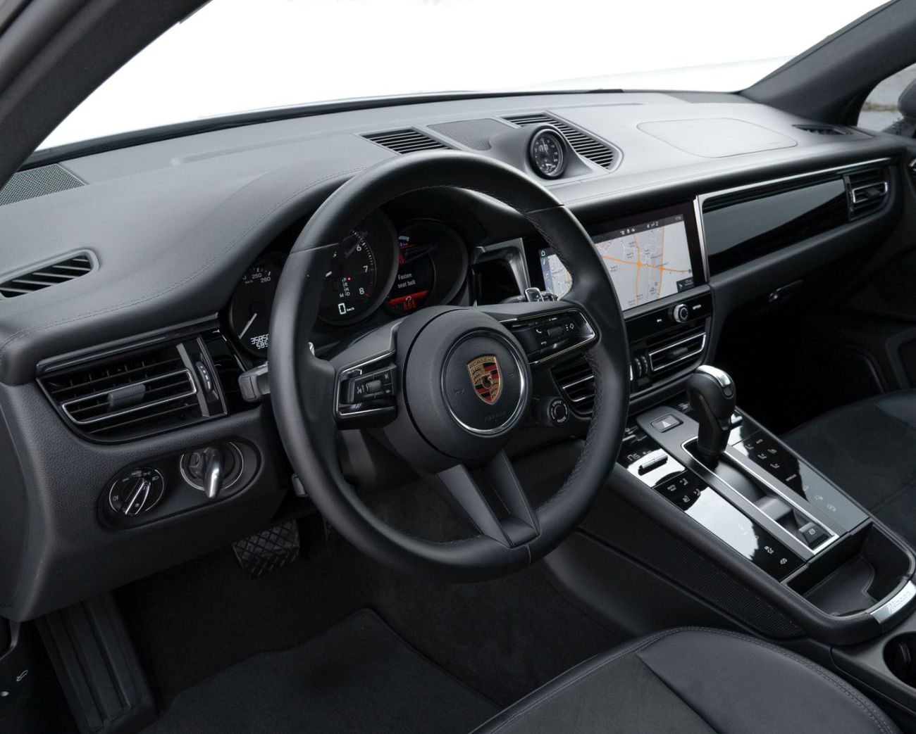 Porsche Macan GTS 2.9L (435 HP) 2023 Porsche Macan, 2027 Porsche Warranty, Sport Chrono Package, Very Low Kms, GCC