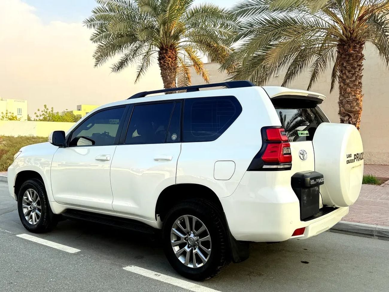 Toyota Prado EXR GCC Specs-orginal paint -perfact condition