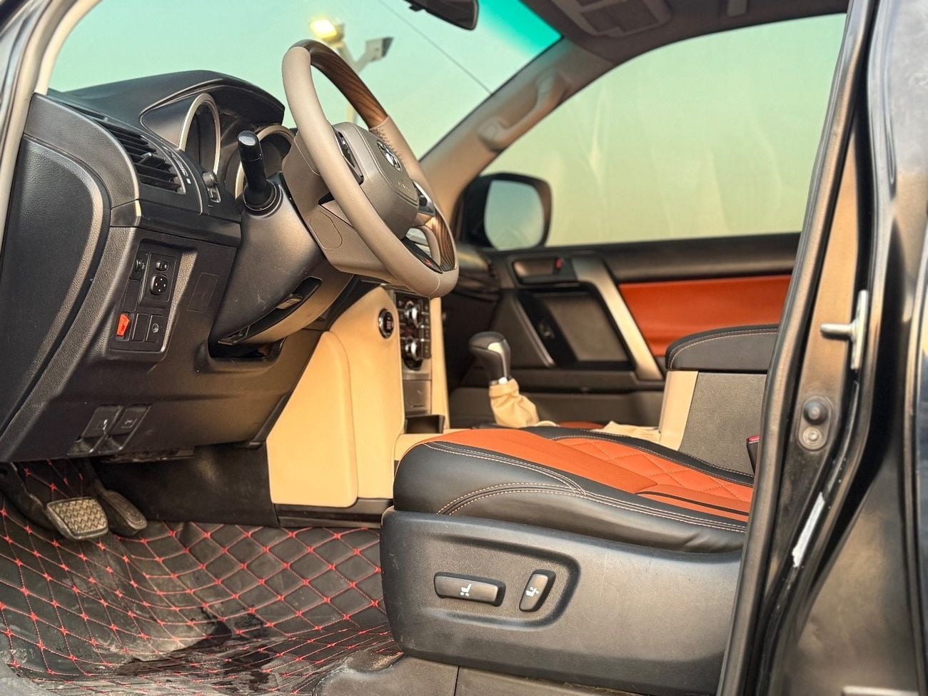 Toyota Prado Std 2.7L (271 HP)