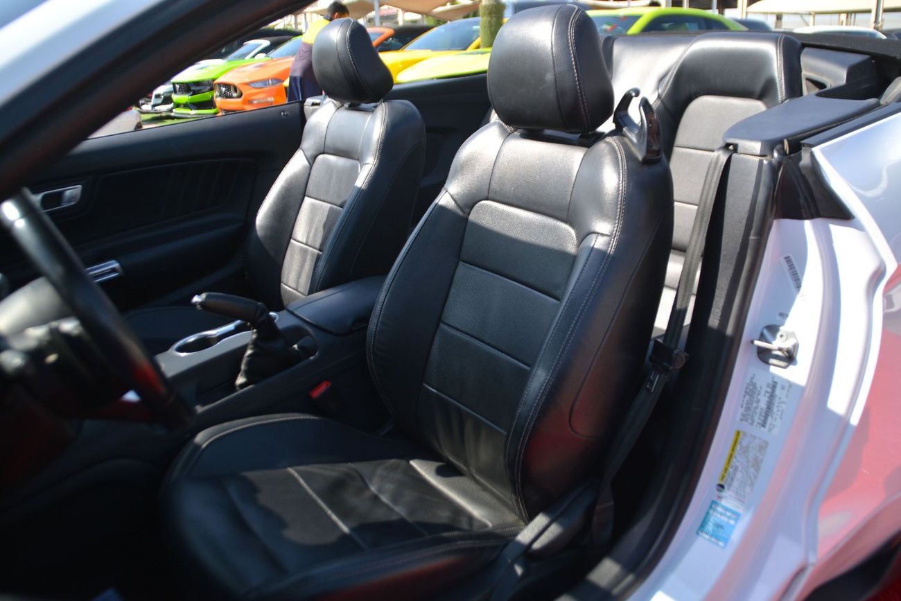 Ford Mustang BEST CONVERTIBLE CAR IN CHEAPEST PRICE