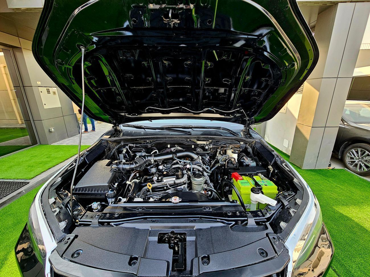 تويوتا فورتونر EXR 2023 / V4 2.7L / 4WD / GCC / EXPORT ONLY