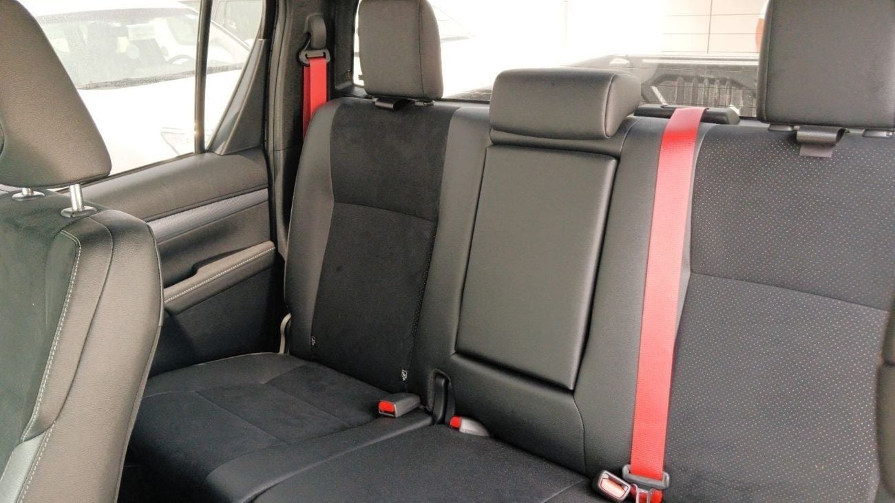 تويوتا هيلوكس GR SPORT Toyota Hilux GR 2.8L Diesel 2025YM