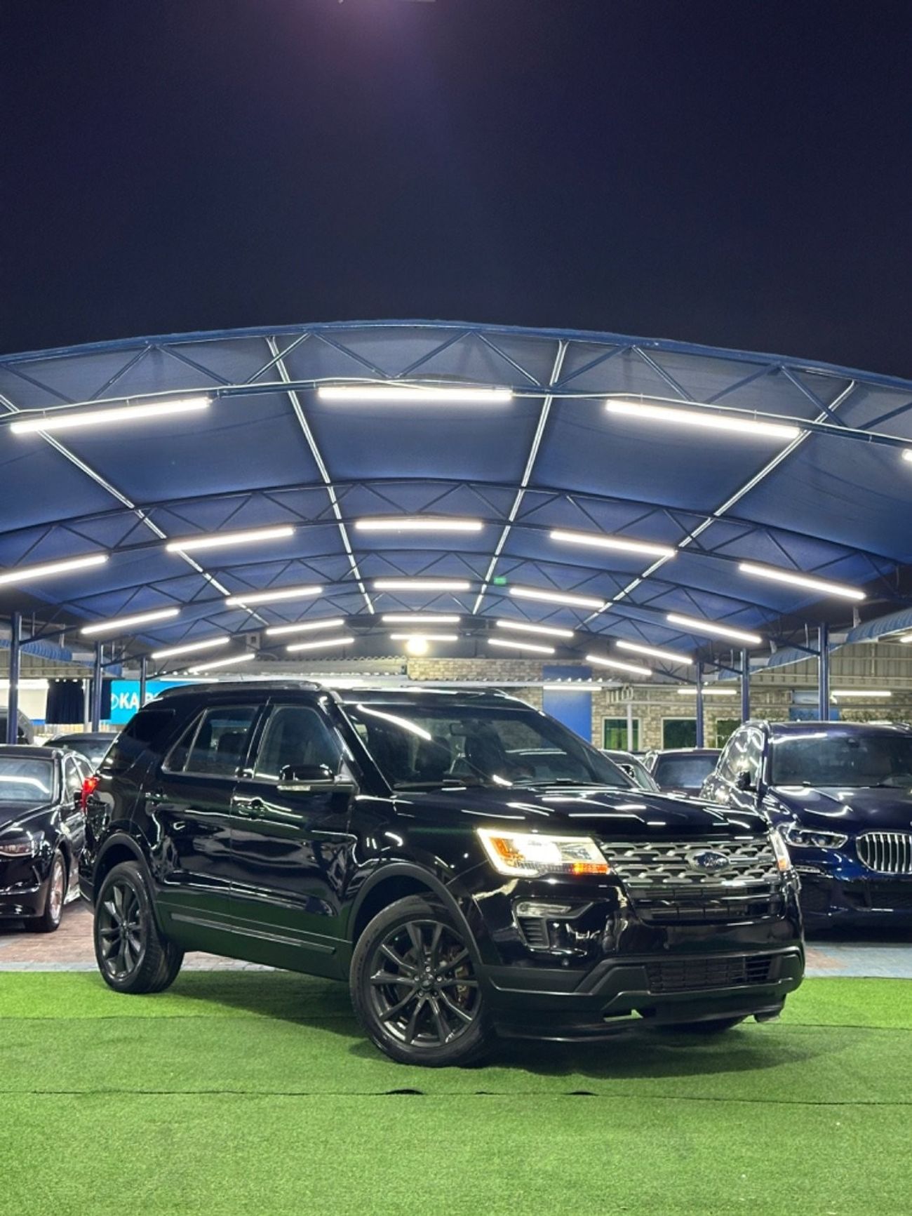 فورد اكسبلورر سبورت تراك فورد اكسبلورر بحالة جيدة. 2019 بمحرك 2.3 تيربو 4wd عداد 72000 كم 7 مقاعد على بانورا