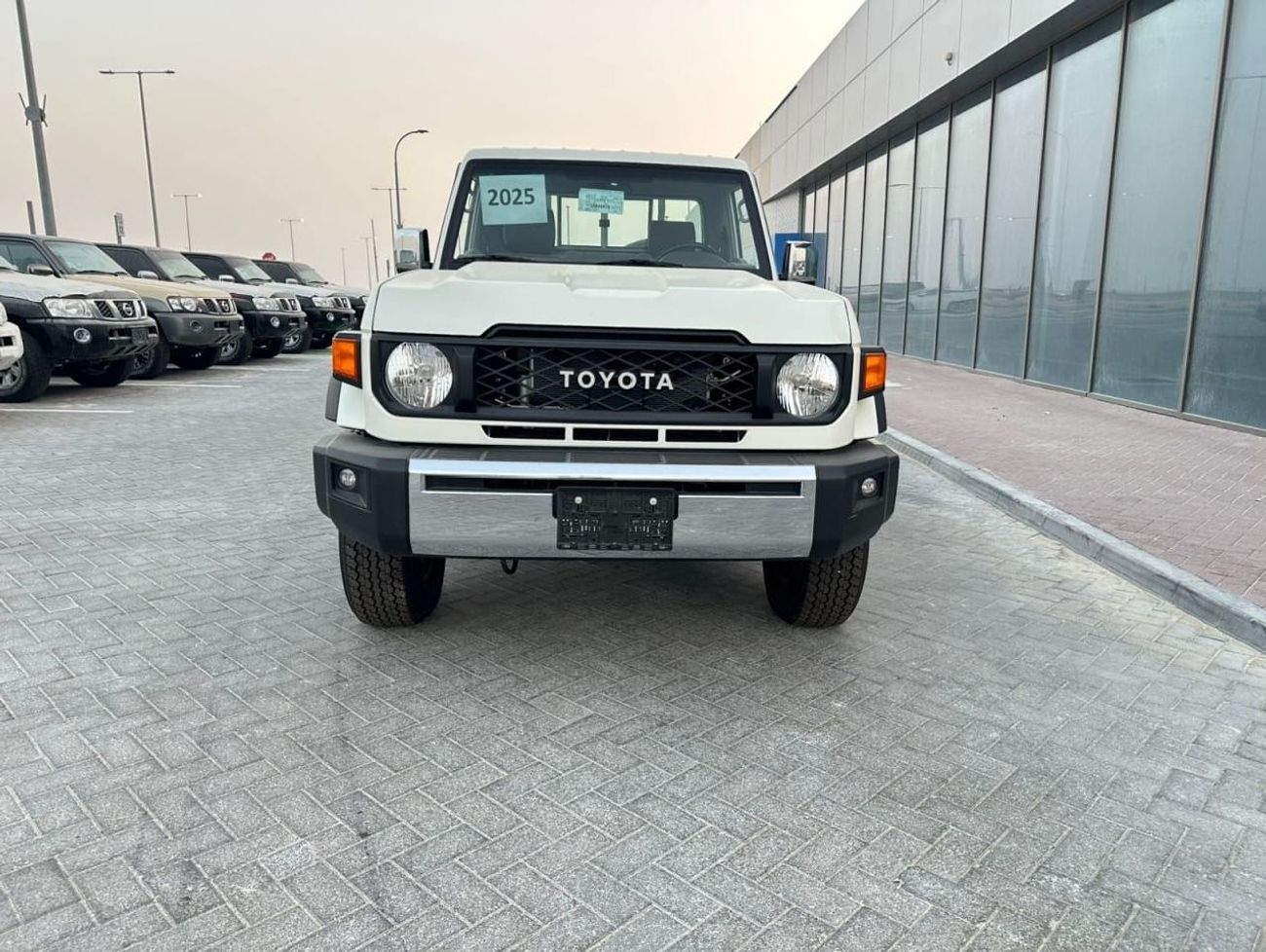 Toyota Land Cruiser Pick Up Std 4.0L Single Cab Utility 4WD