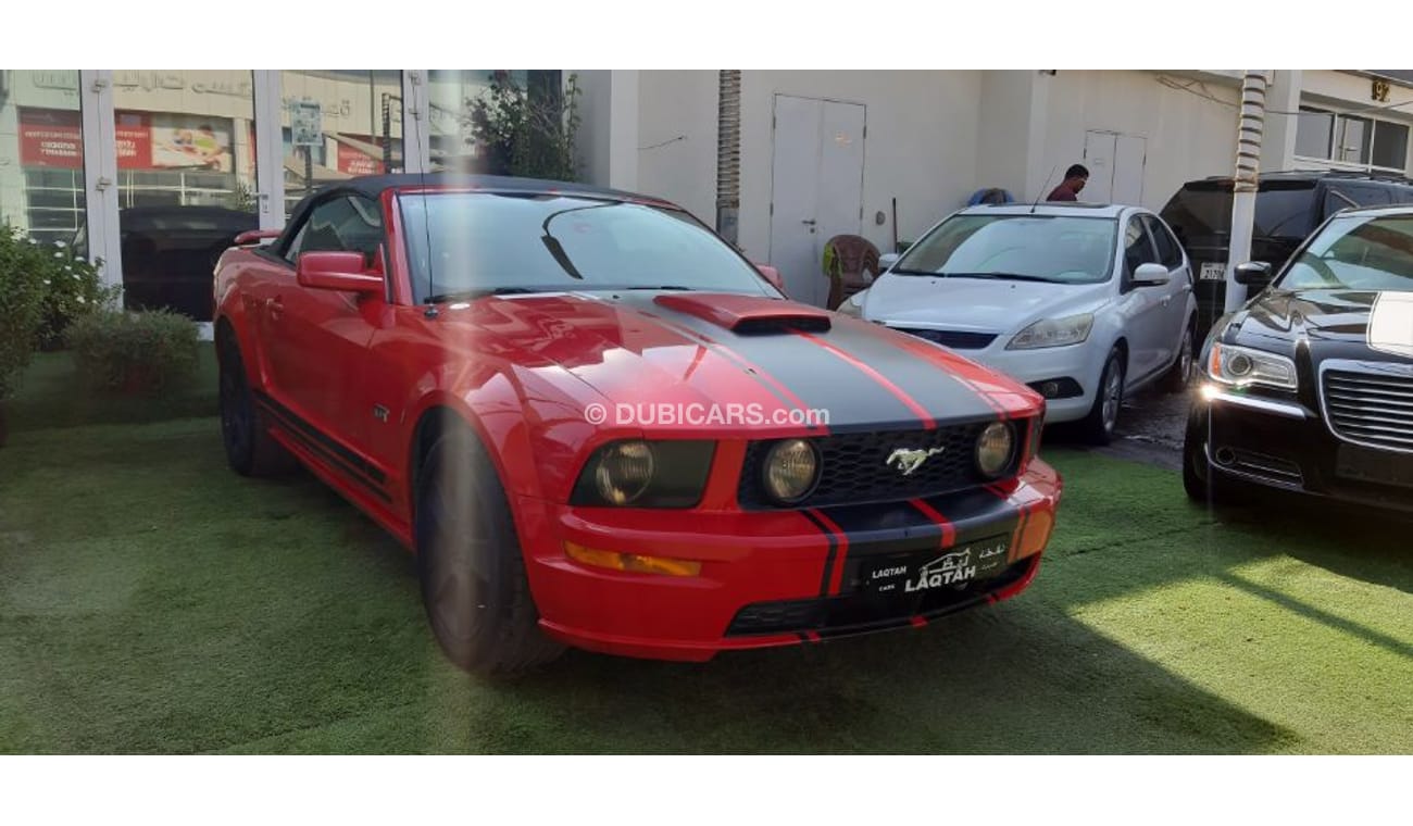 Ford Mustang Gulf 2006 in 8-cylinder condition, in very excellent condition, number one, leather, buying a rear w