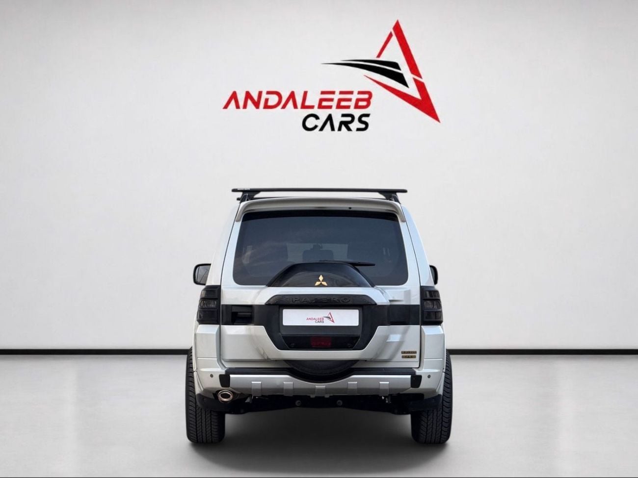 Mitsubishi Pajero GLS H/L PLATINUM 7-SEATER | MITSUBISHI PAJERO GLS | 3.8L V6 4WD | 2019 | GCC SPECS