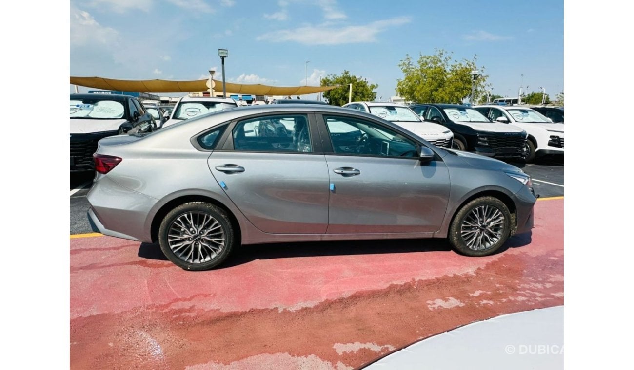 كيا سيراتو BRAND NEW KIA CERATO CAR DUAL A/C BEIGE INTERRIOR KEYLESS ENTRY AVAILABLE IN DIFFRENT COLOR FOR EXPO