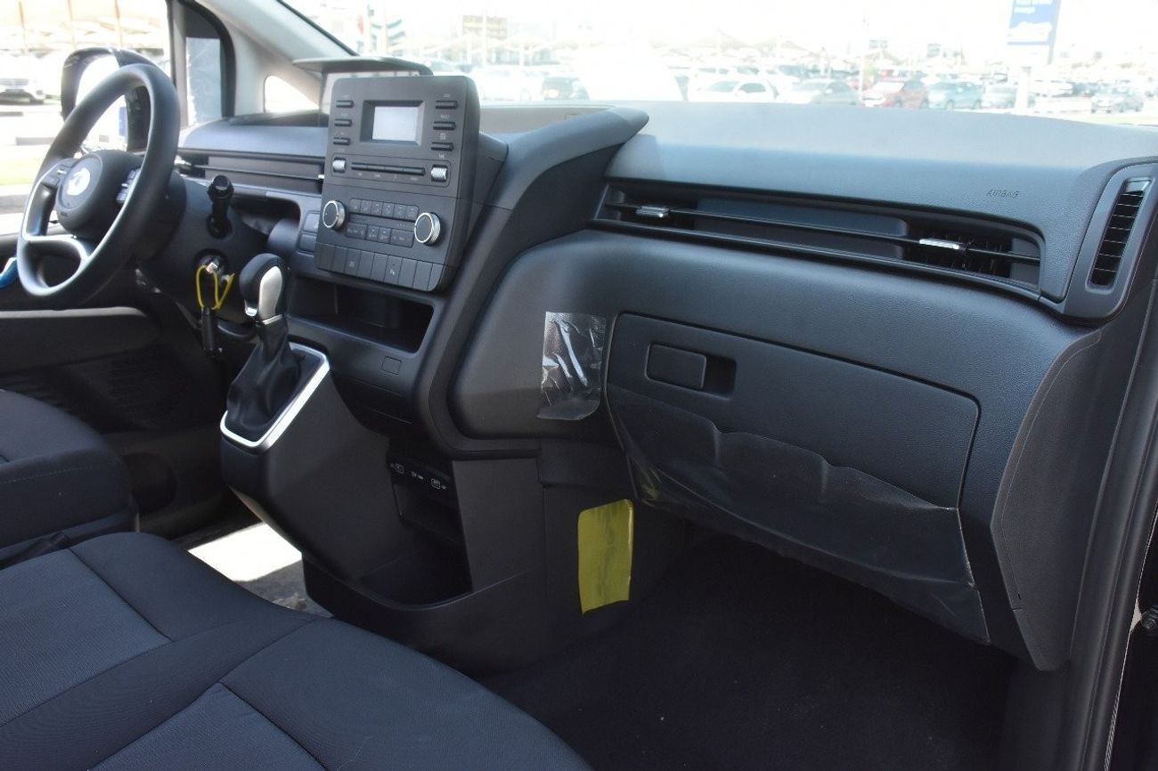 Hyundai H1 Starex ضمان 2 سنه