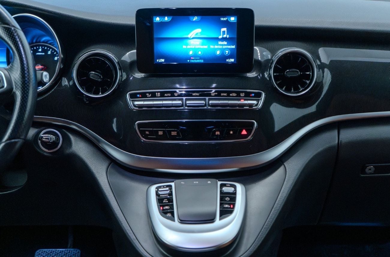 Mercedes-Benz V 250 Std 2.1L 2021 Mercedes-Benz V 250, Falcon Edition, Excellent Condition, GCC Specs