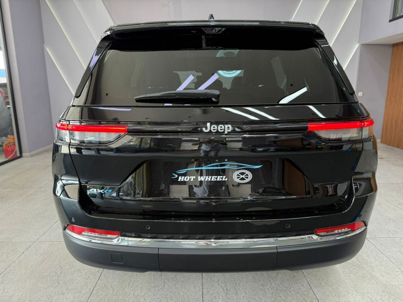 Jeep Grand Cherokee Jeep Grand Cherokee 4XE | Brand New