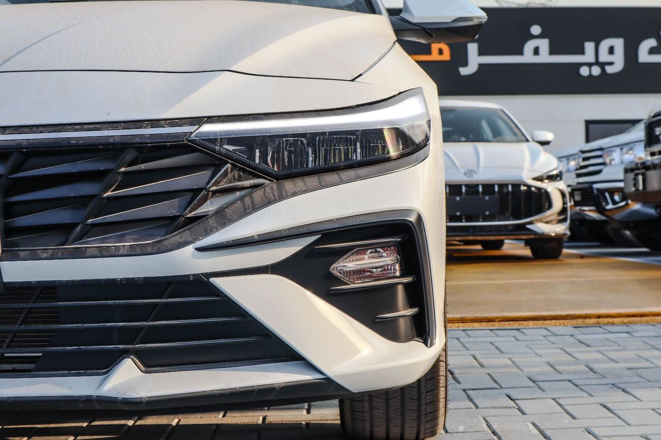 Hyundai Elantra Hyundai Elantra Elite – 1.5L Petrol – Automatic – 2025 Model – Chinese Specifications