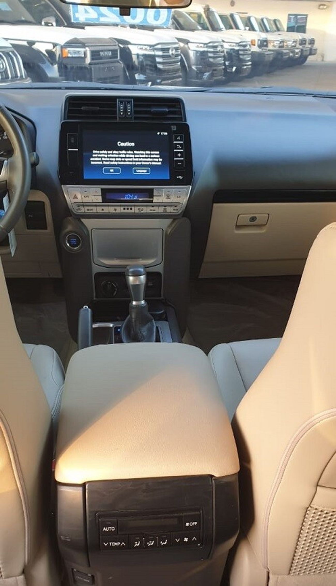 تويوتا برادو 4.0L V6 4WD PETROL (USED)