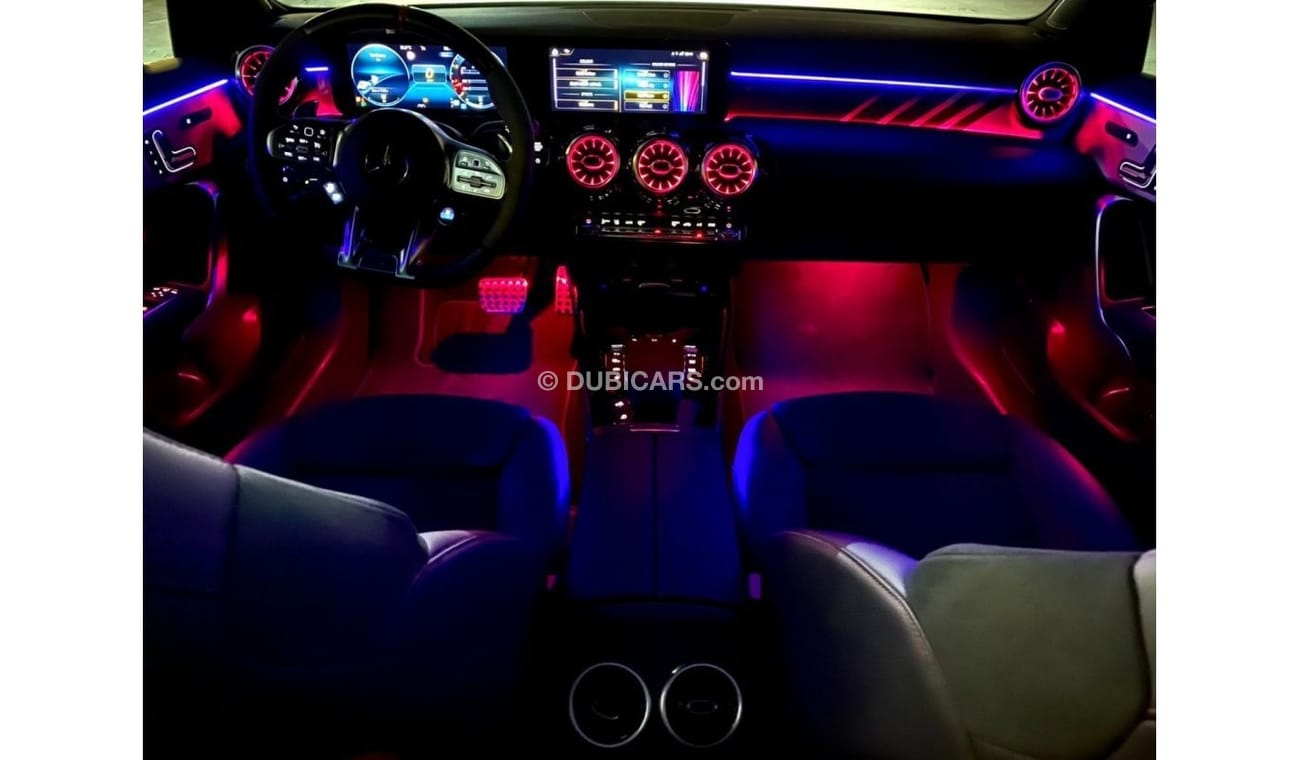 Mercedes-Benz A 35 AMG Premium