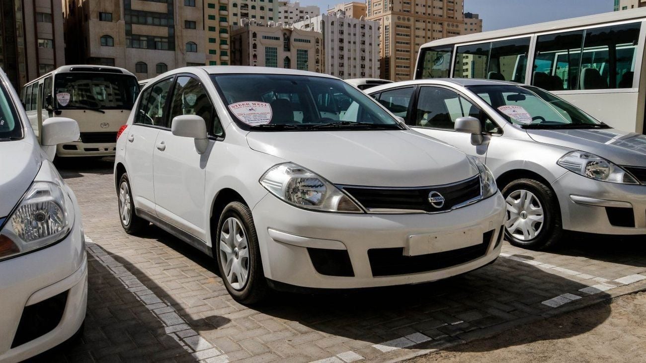 Nissan Tiida S 1.6L Sedan