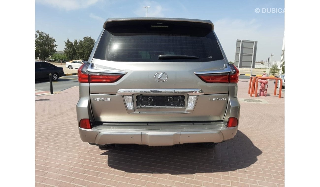 Lexus LX570