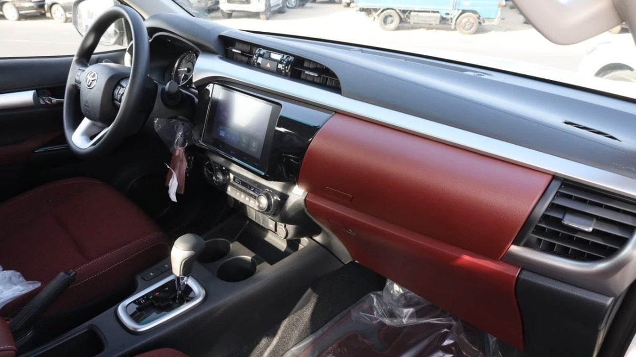 تويوتا هيلوكس Toyota Hilux 2.7L AT D/C
