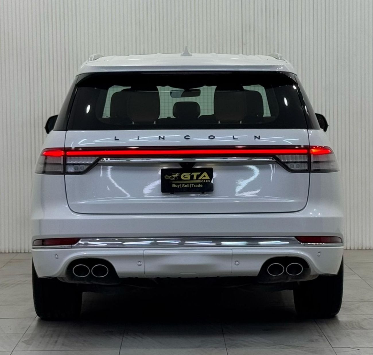 Lincoln Navigator Presidential 3.5L 2020 Lincoln Navigator Presidentail, Warranty, Service History, Excellent Conditio