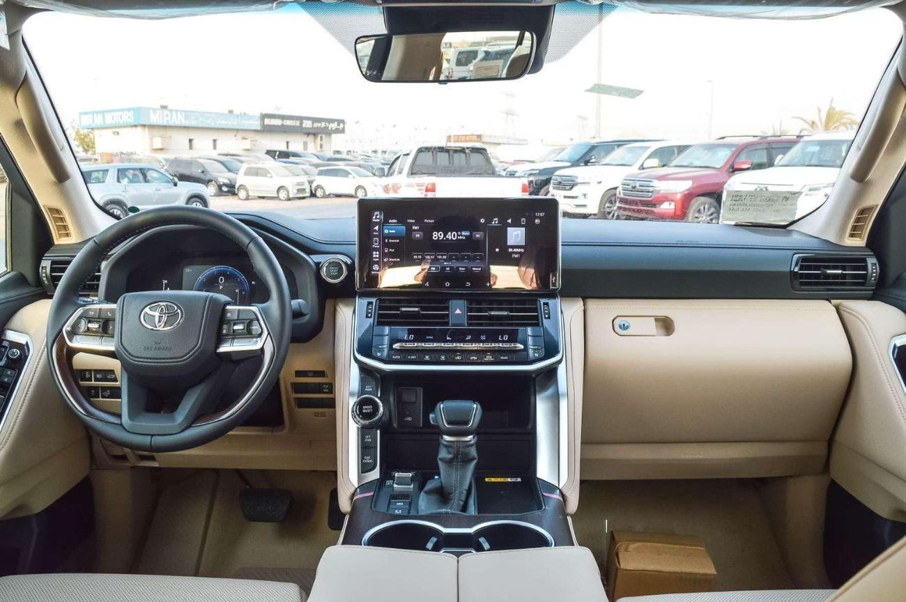 تويوتا لاند كروزر GXR 4.0L TOYOTA LAND CRUISER GX.R 4.0L 4WD PETROL SUV 2025