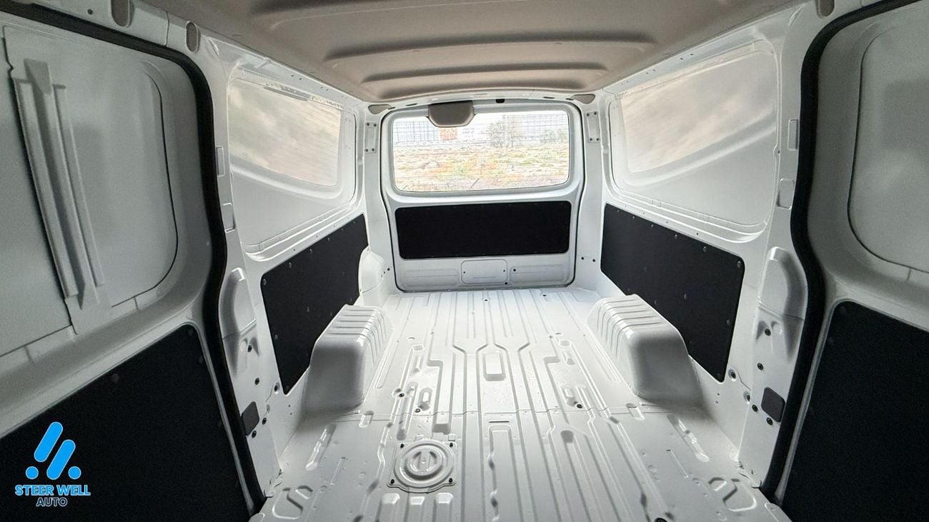 Nissan Urvan 3-Seater Manual (5-Door) NV350 2024 | 2.5L Petrol RWD | SR MN | Dry Van | GCC Specs