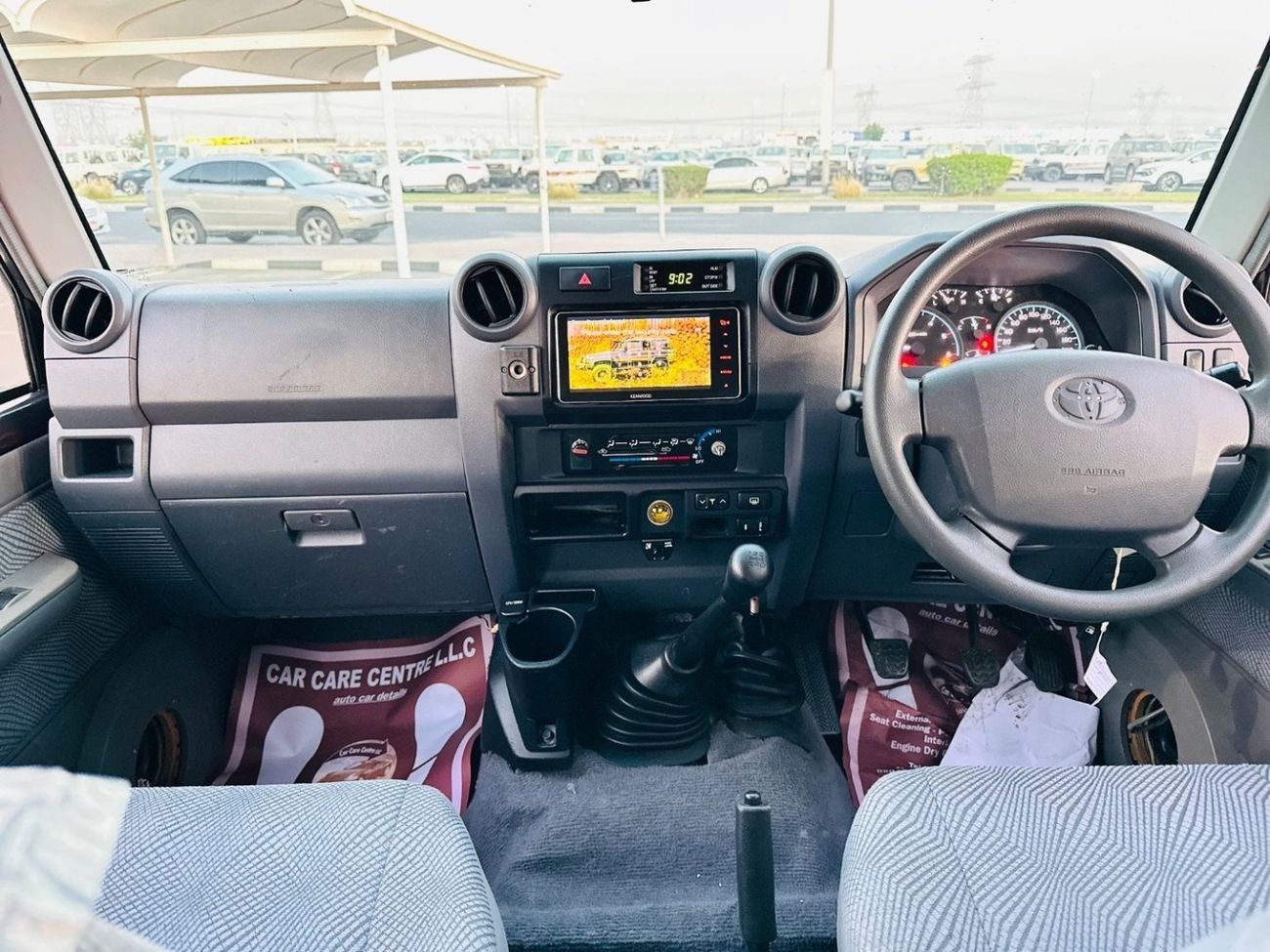 Toyota Land Cruiser 70