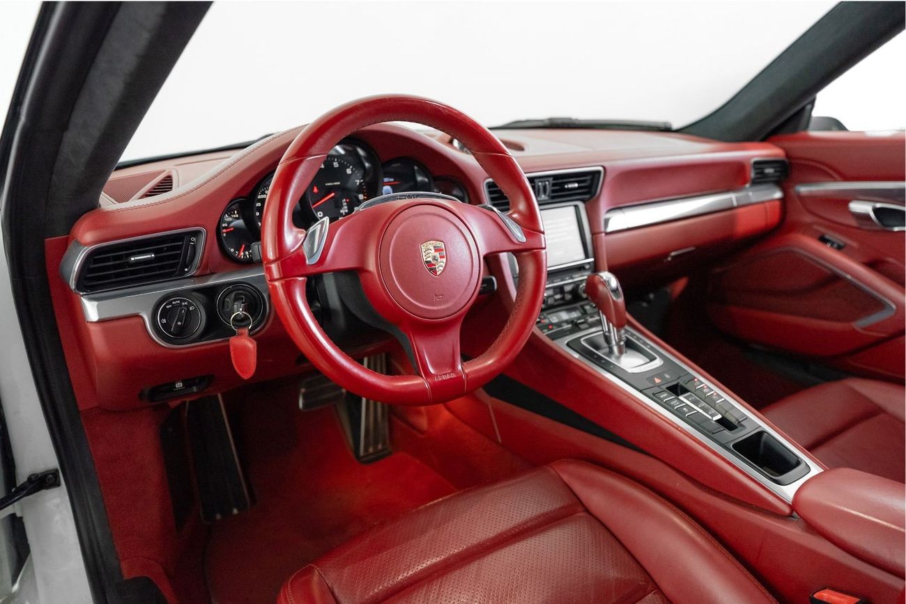 Porsche 911 Carrera 3.4L Coupe