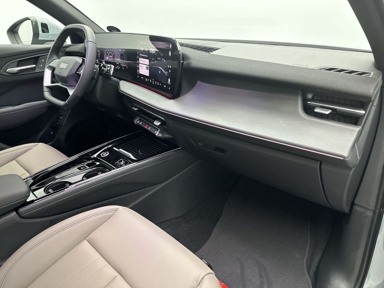 Audi Q3 SUV TFSI 150hp Progress Edition (Ref# 22609) EXCLUSIVE RAMADAN OFFER