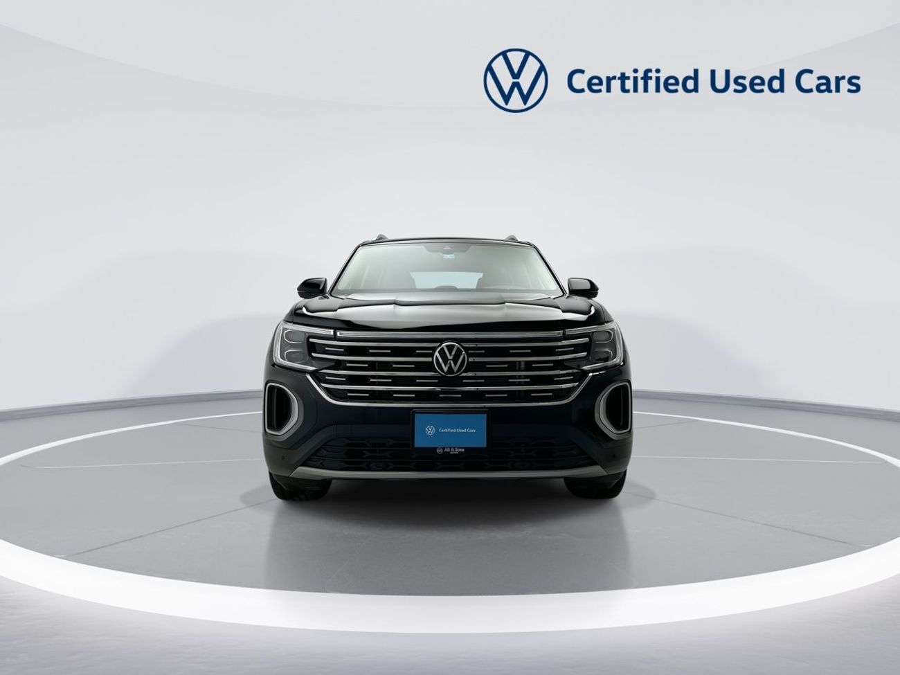 Volkswagen Teramont Comfortline 3.6L Comfortline 2L (Ref#36745) / 34,100 AED SAVINGS from New Car
