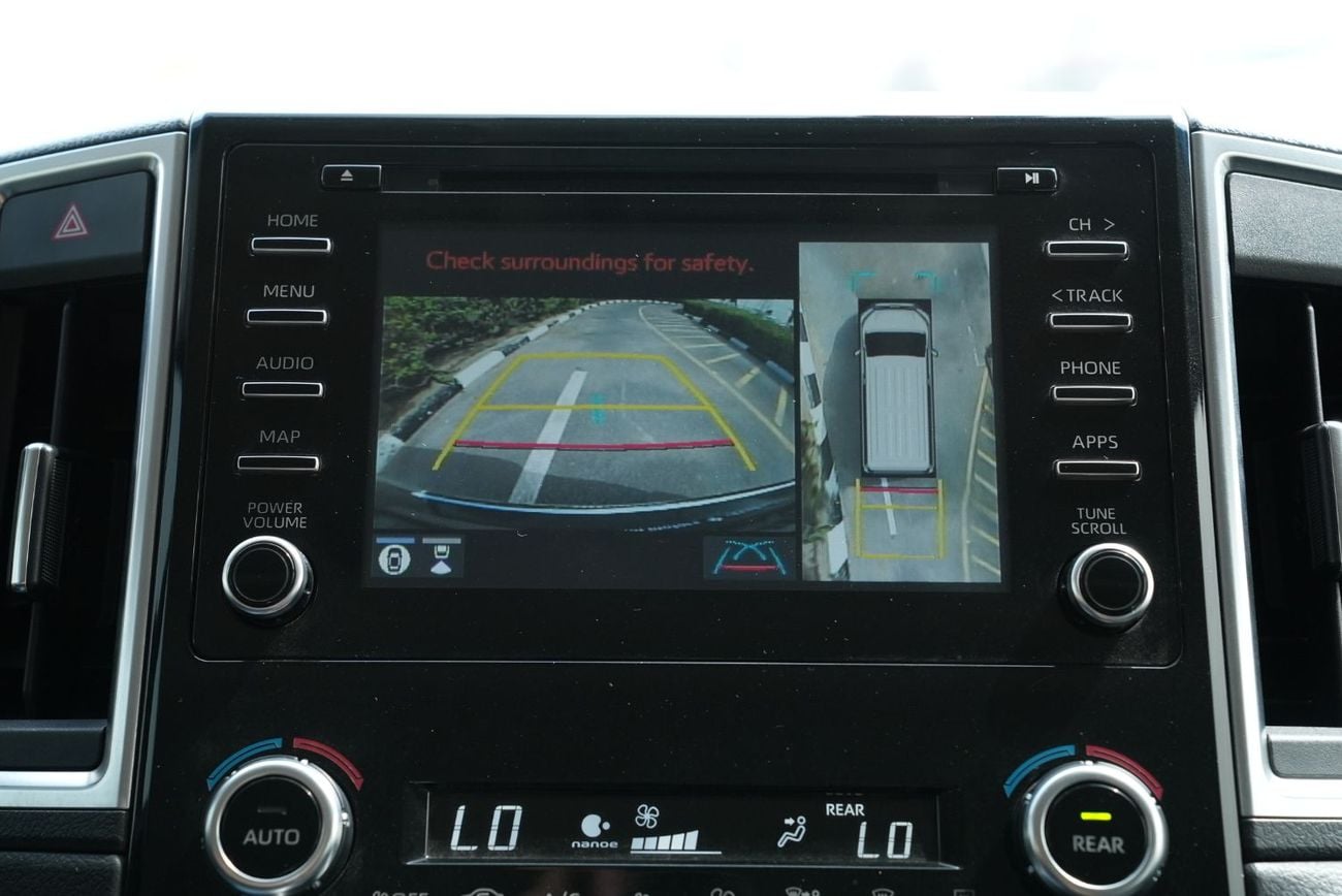 Toyota Granvia PREMIUM