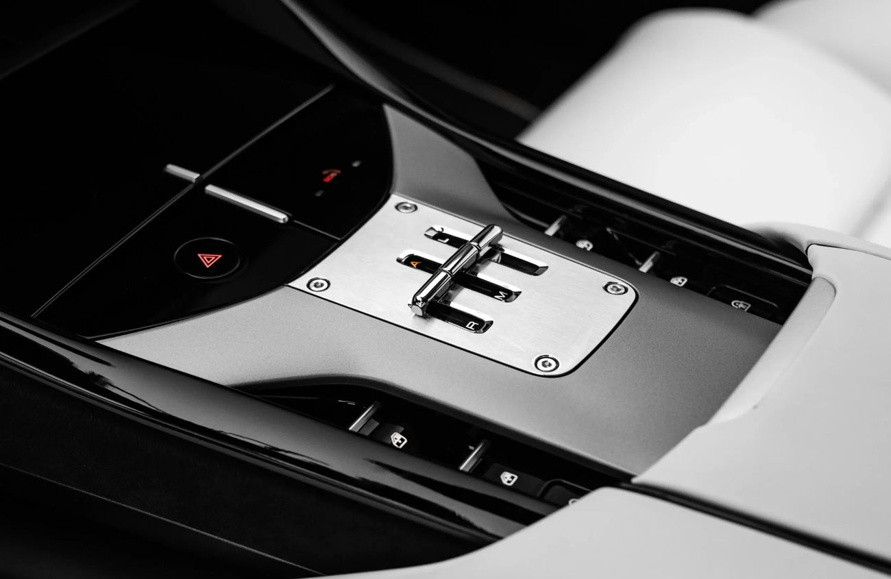 فيراري بوروسانجوي 6.5L V-12 Naturally Aspirated Engine | Warranty