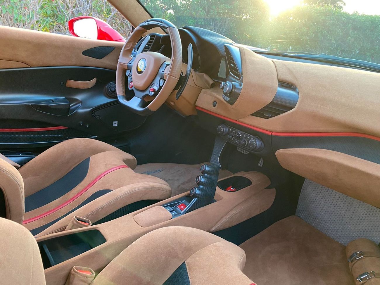 Ferrari 488 Pista GCC SPEC NEAT AND CLEAN LESS KILOMETER