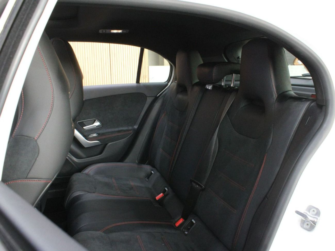 Mercedes-Benz A 250 Mercedes-Benz A250e