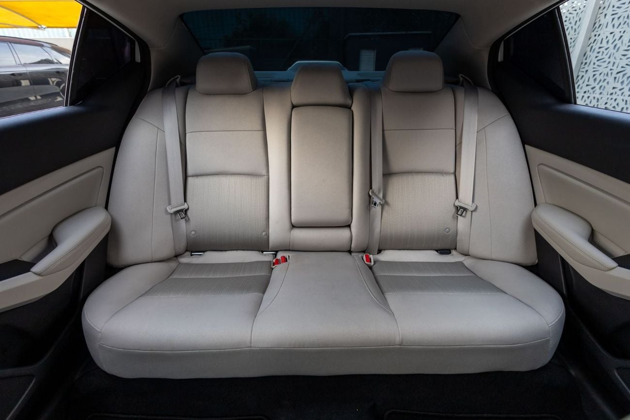 Nissan Altima SV 2.5L