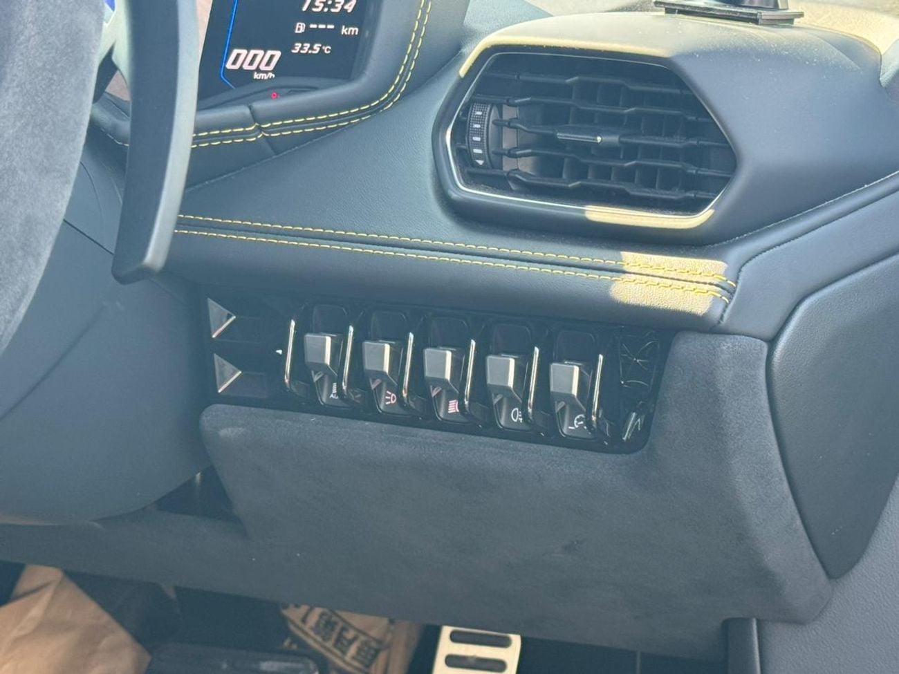 Lamborghini Huracan 2021 LAMBORGHINI HURACAN 5.2L RHD