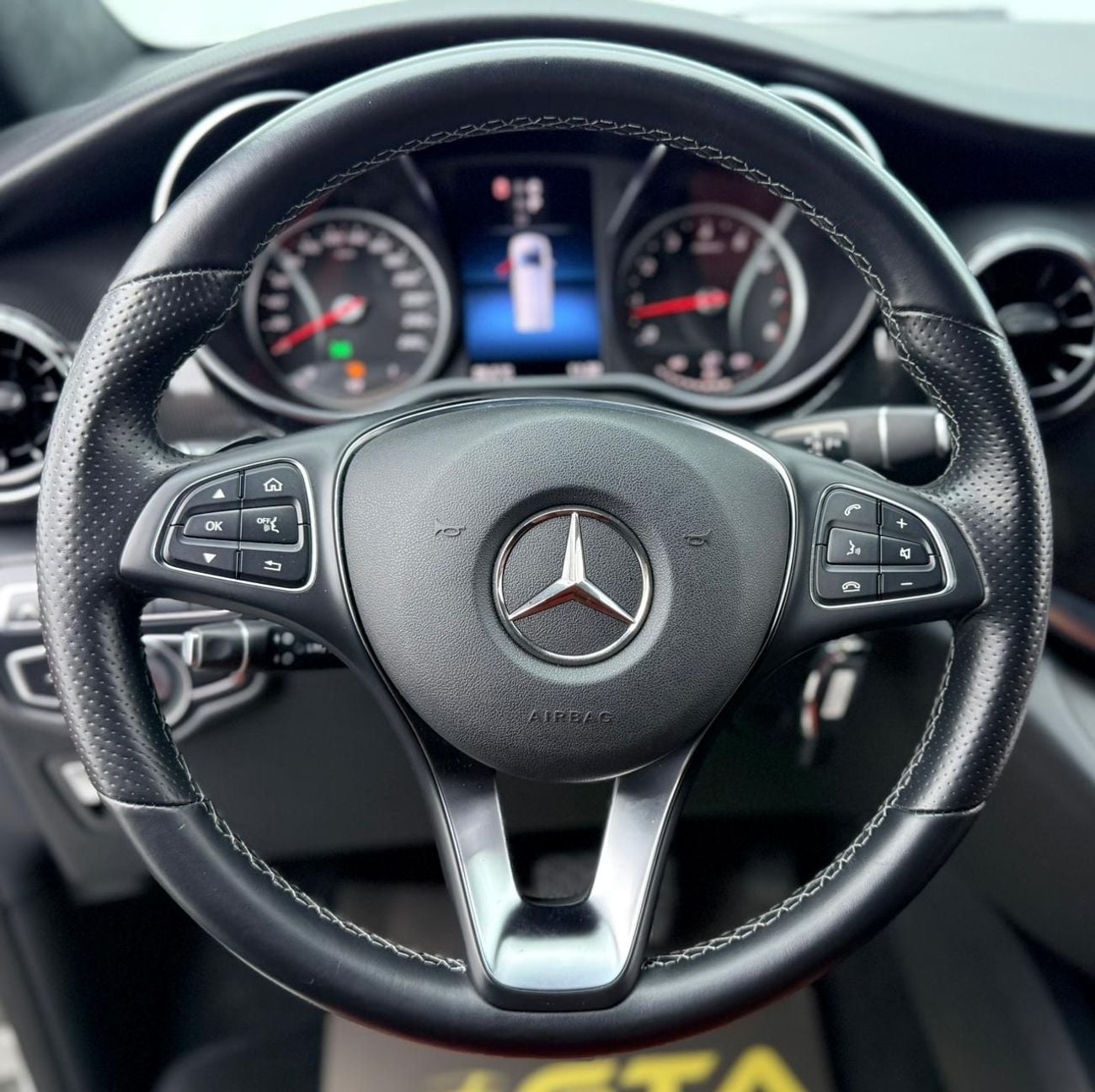 Mercedes-Benz V 250 2023 Mercedes Benz V250 Falcon Edition, 2026 MB Warranty, 2027 MB Service Pack, Low Km, GCC