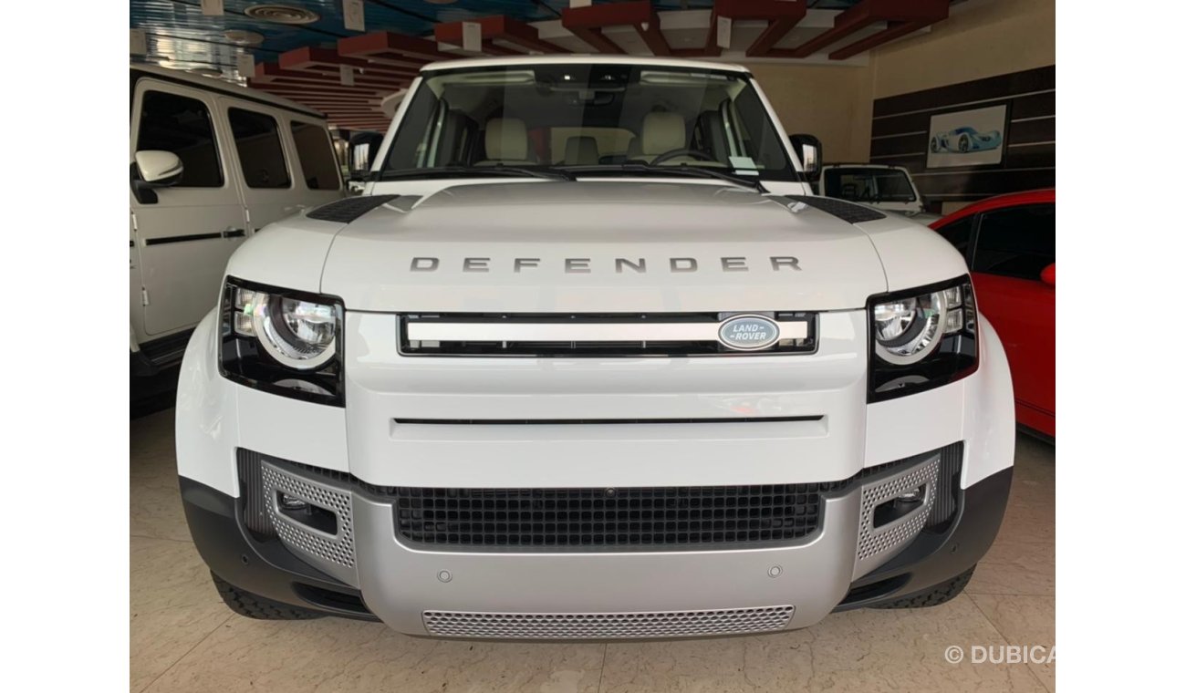 Land Rover Defender New! GCC Spec / With Warranty & Service