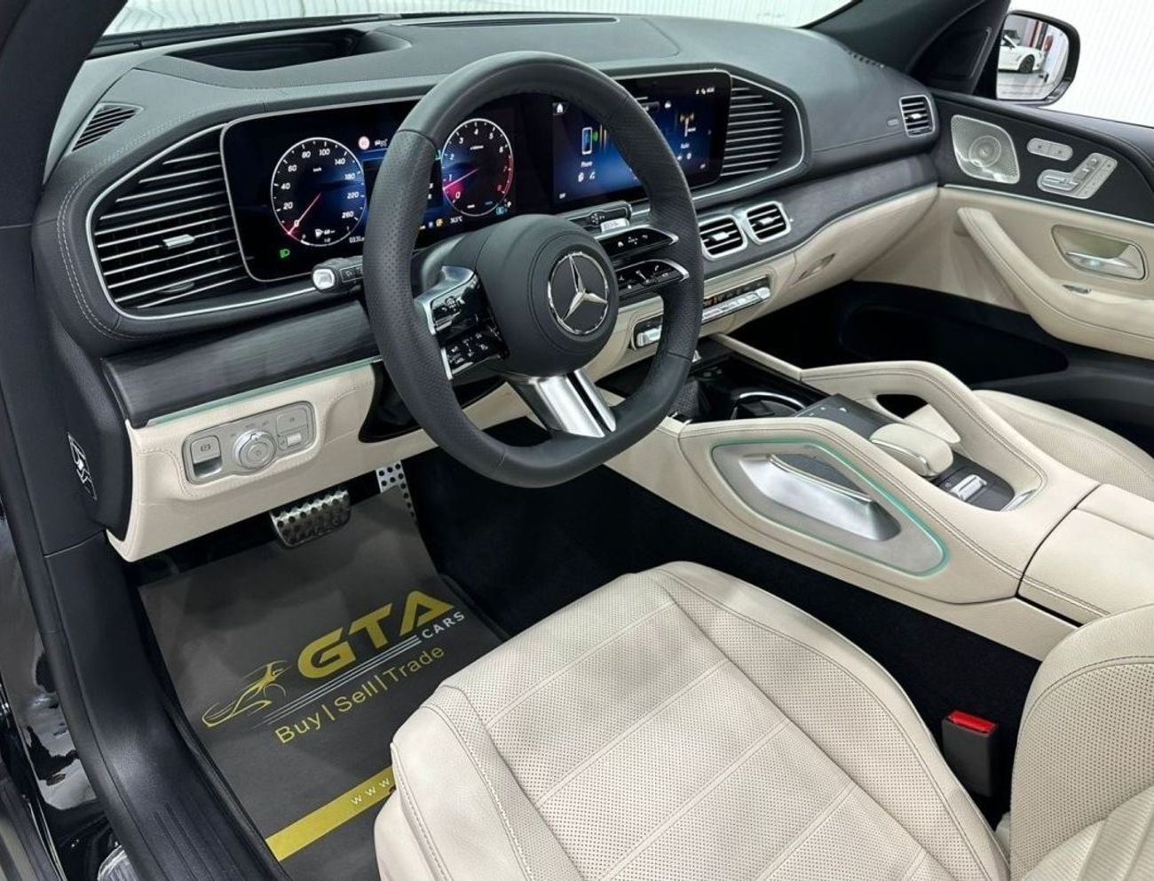 Mercedes-Benz GLS 450 2024 Mercedes Benz GLS450 AMG 4MATIC, April 2029 Mercedes Warranty + Service Pack, Fully Loaded, GCC