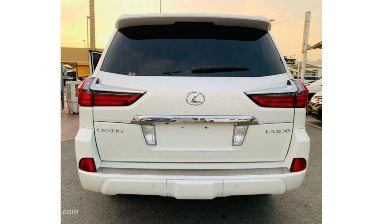 Lexus LX570