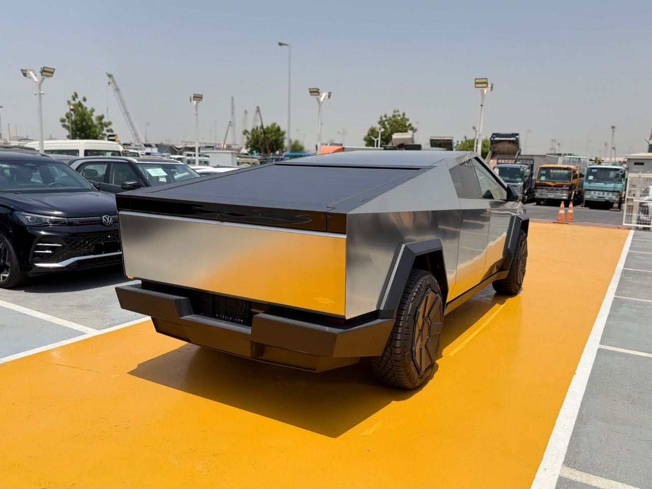 Tesla Cybertruck FOUNDATION SERIES CYBERBEAST