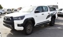 تويوتا هيلوكس Adventure SR5 2.8L Diesel