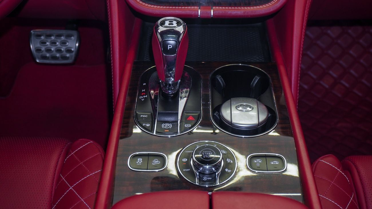 Bentley Bentayga FIRST EDITION