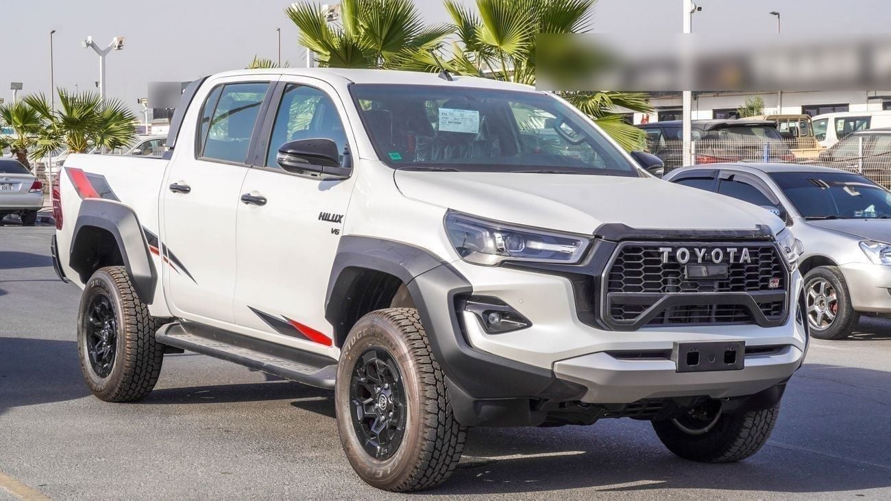 Toyota Hilux GR Sport 4.0L WHITE GCC 2025 FULL OPTION