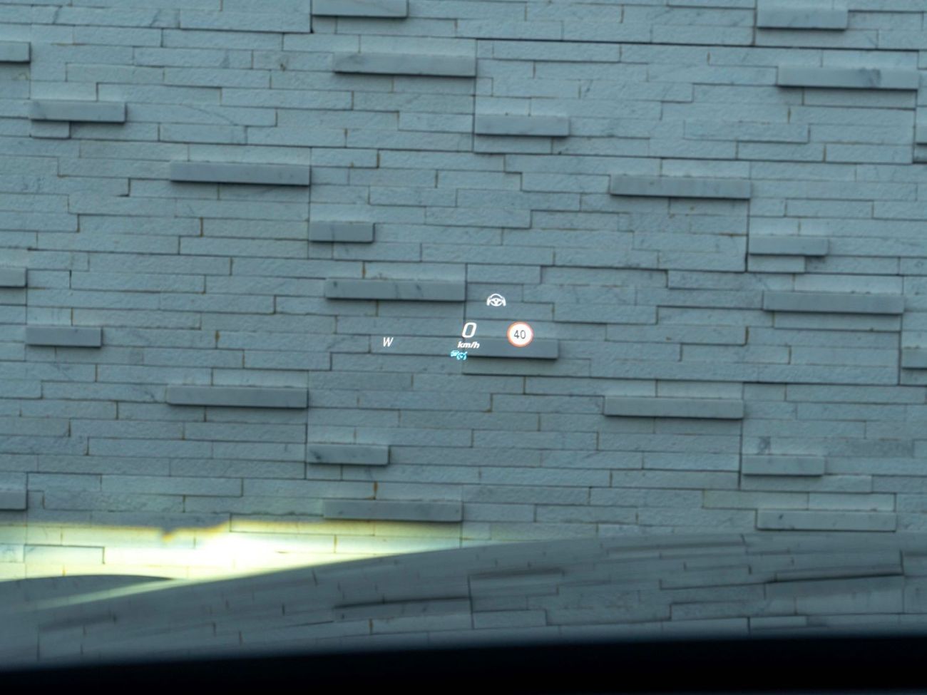 Mercedes-Benz EQC 400 AED 3,145 PM • EQC 400 PREMIUM PLUS • OFFICIAL MERCEDES BENZ GARGASH WARRANTY UNTIL 2026