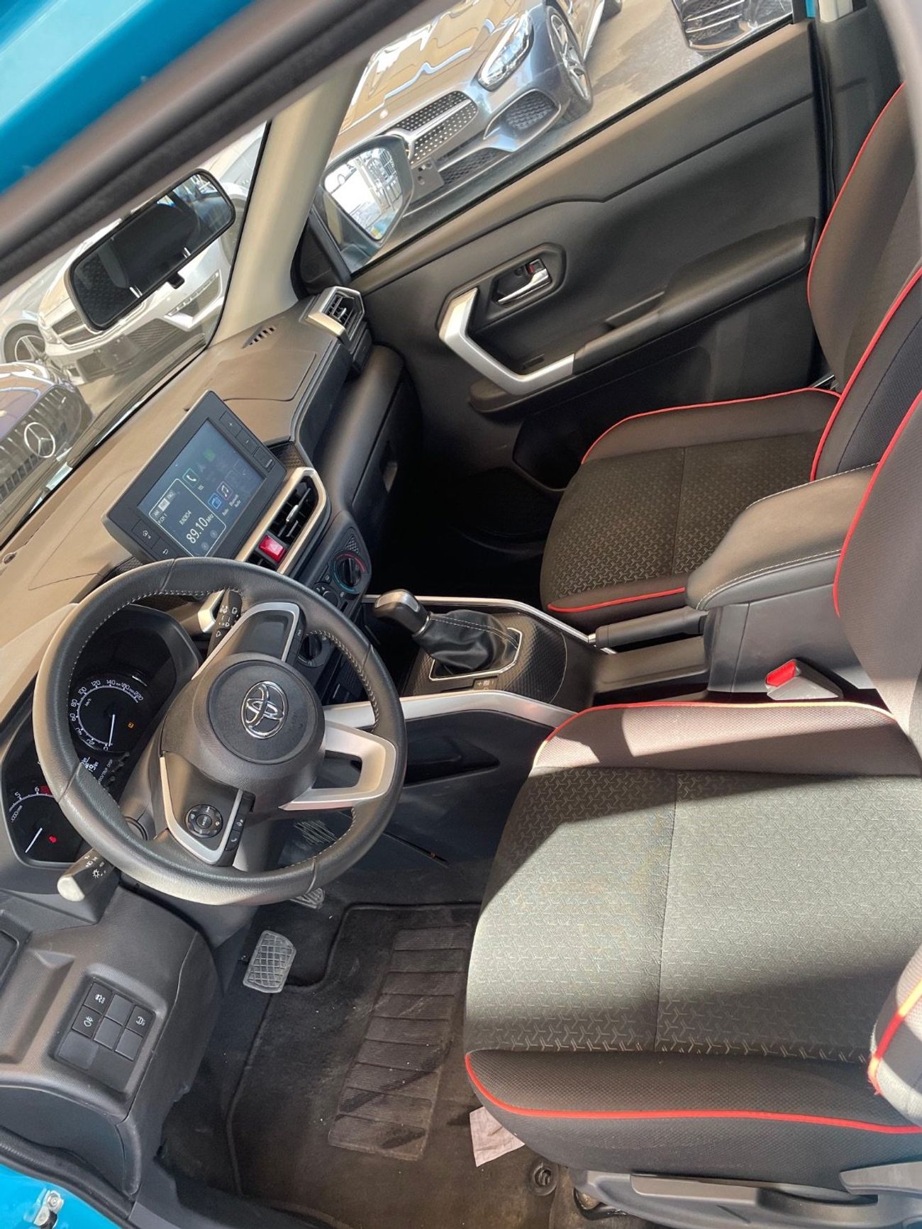 Toyota Raize E