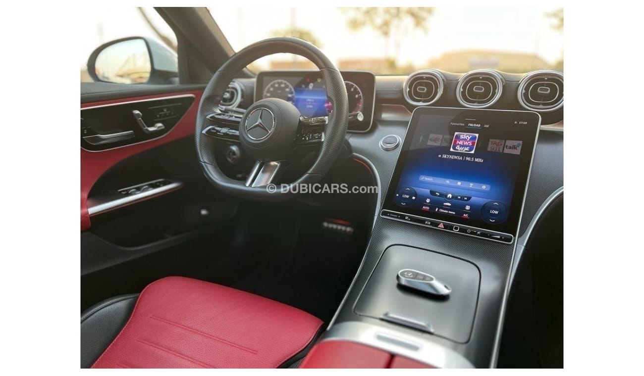 Mercedes-Benz C 200 MERCEDES BENZ C200 1.5L GCC FULL OPTIONS UNDER WARRANTY WITH CERVICE CONTRACT 2027 (