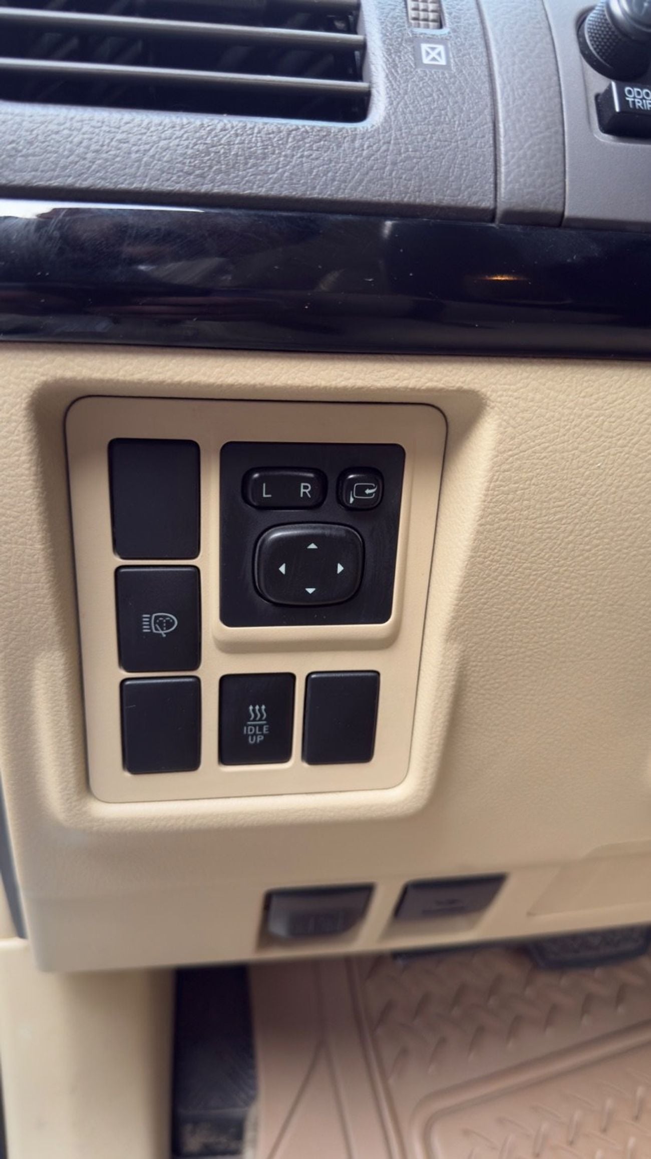 تويوتا برادو TXL 2.8L