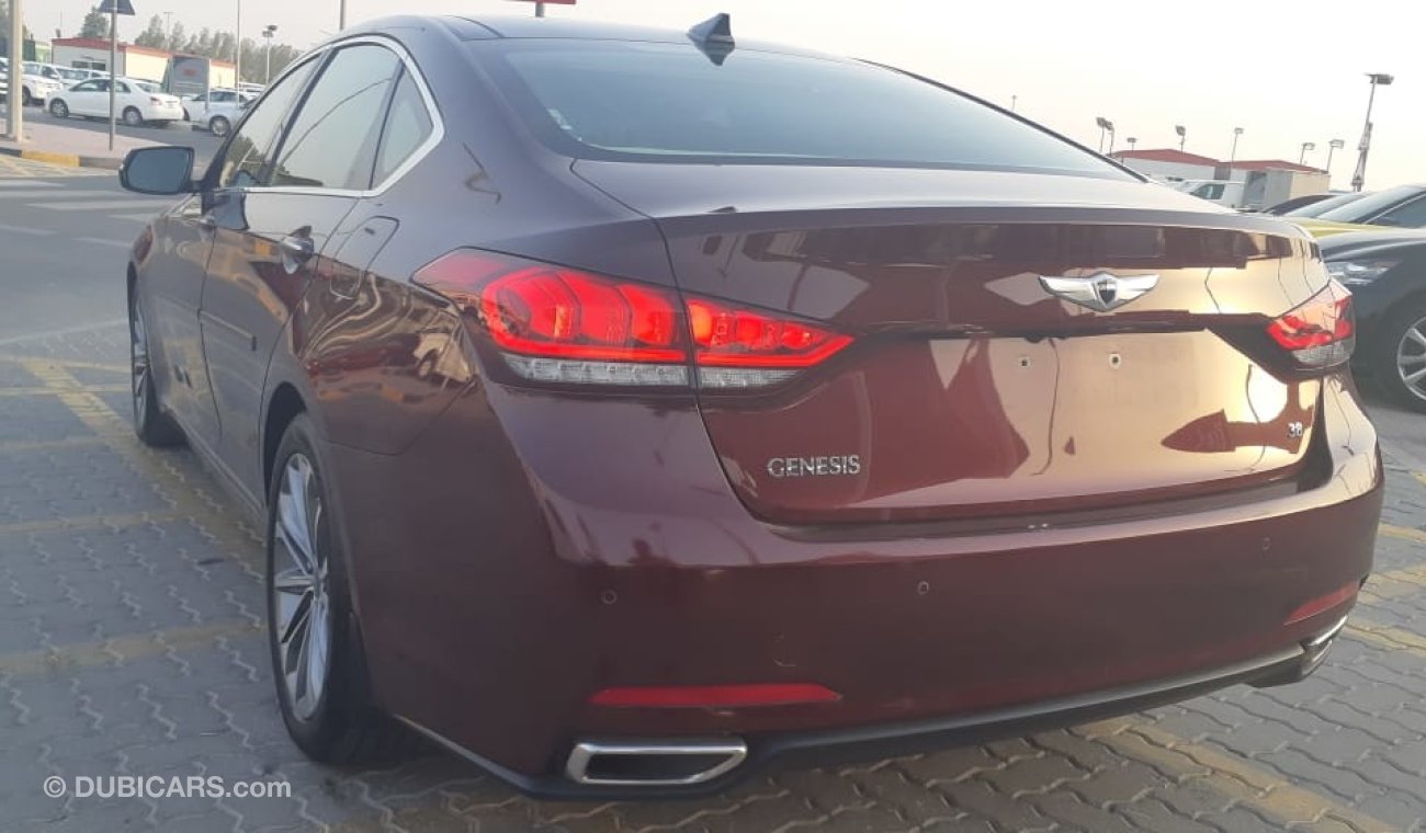 Hyundai Genesis Car is in mint condition Full options with panaromic roof 3.8 V6  For more details about this car Co