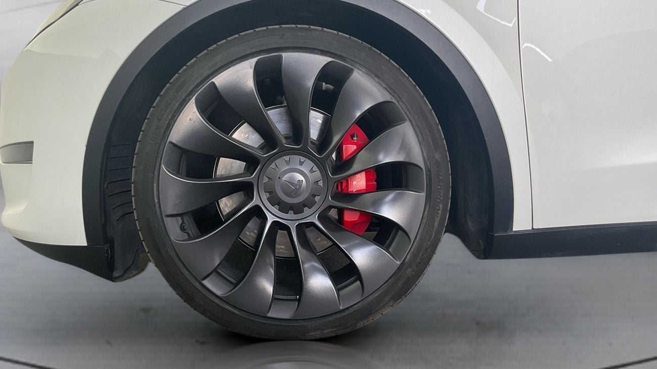 تسلا موديل Y Performance (Dual Motor) | upto AED 20,000 Ramadan Discount | شامل الضمان | 0 ﺪﻔﻋﺓ ﺃﻮﻟﻯ