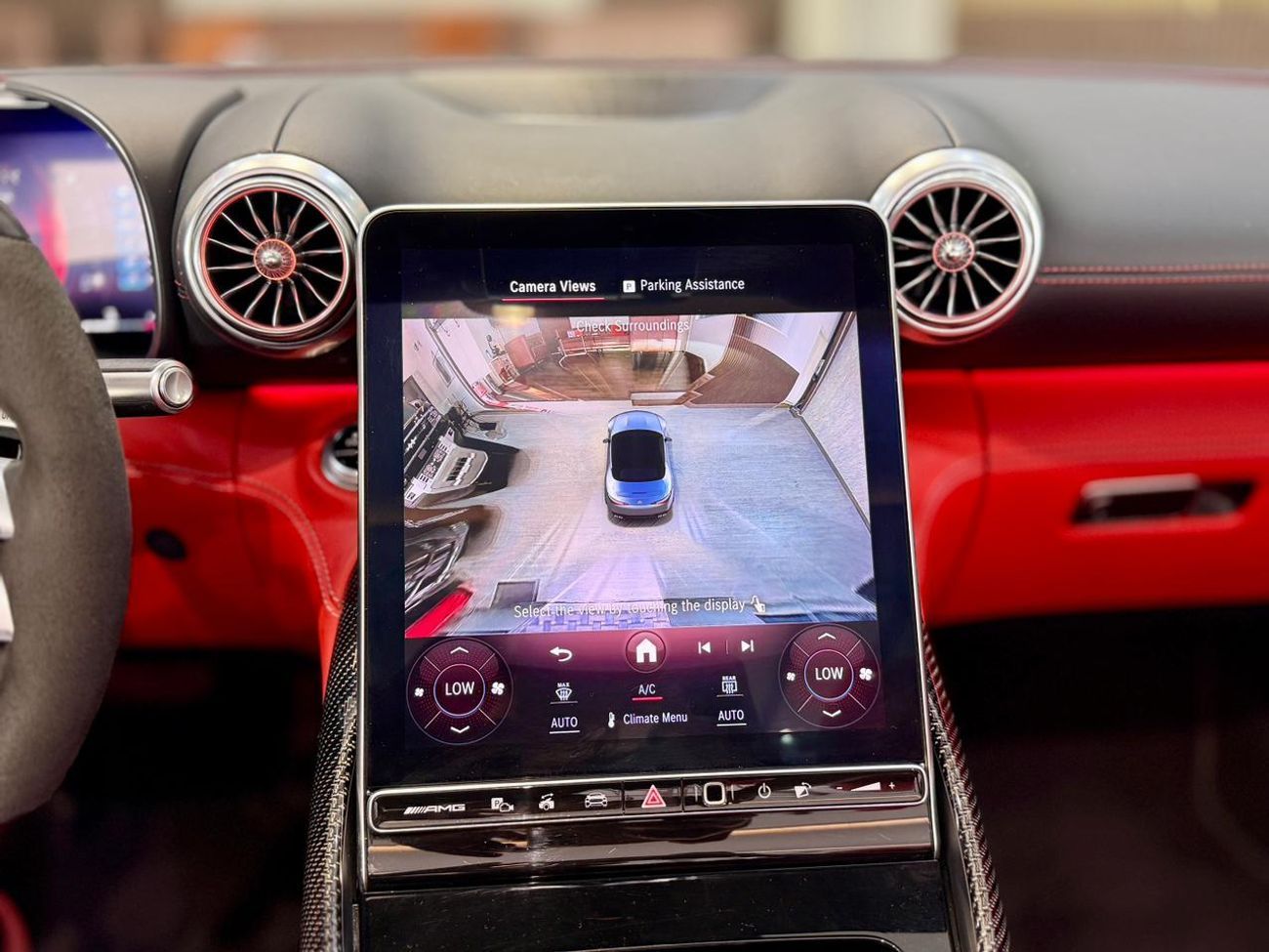 مرسيدس بنز SL 63 AMG Roadster SE Performance